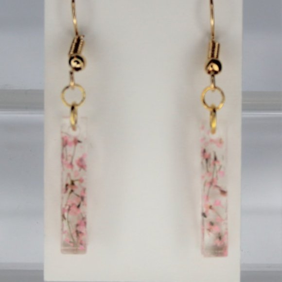Queen Anne's Lace Pink Pressed Flower Earrings - Picture 7 of 7